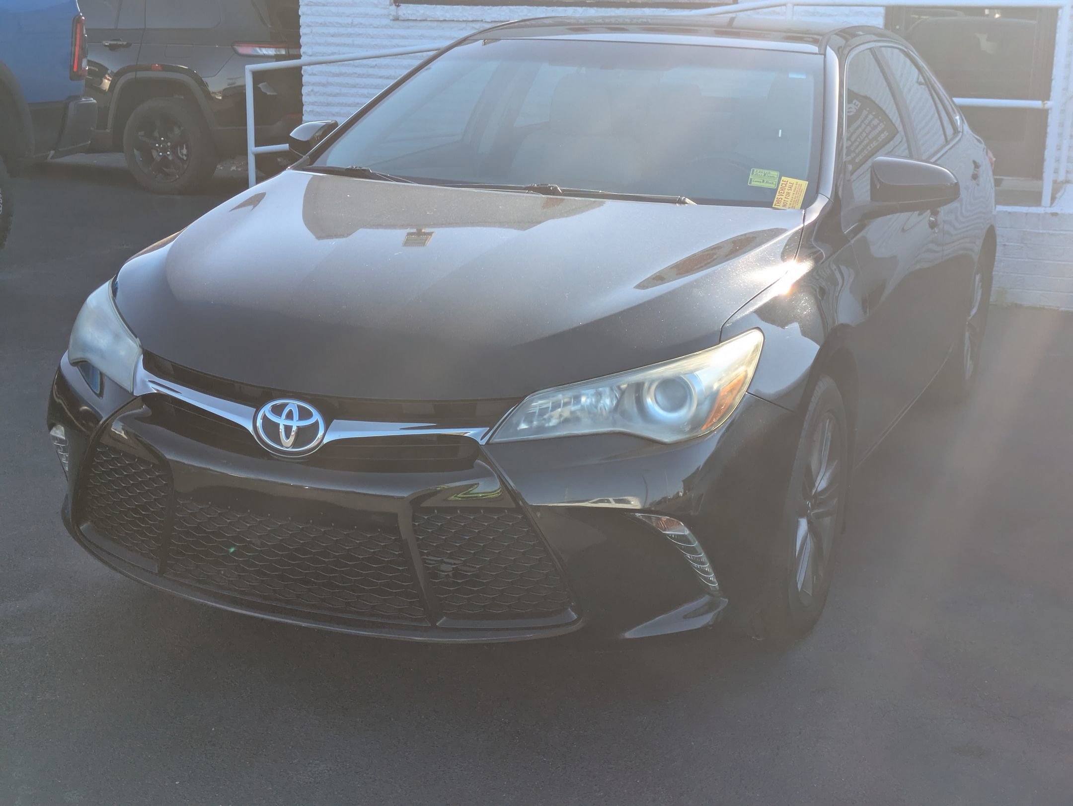 2017 Toyota Camry XLE XSE photo 3