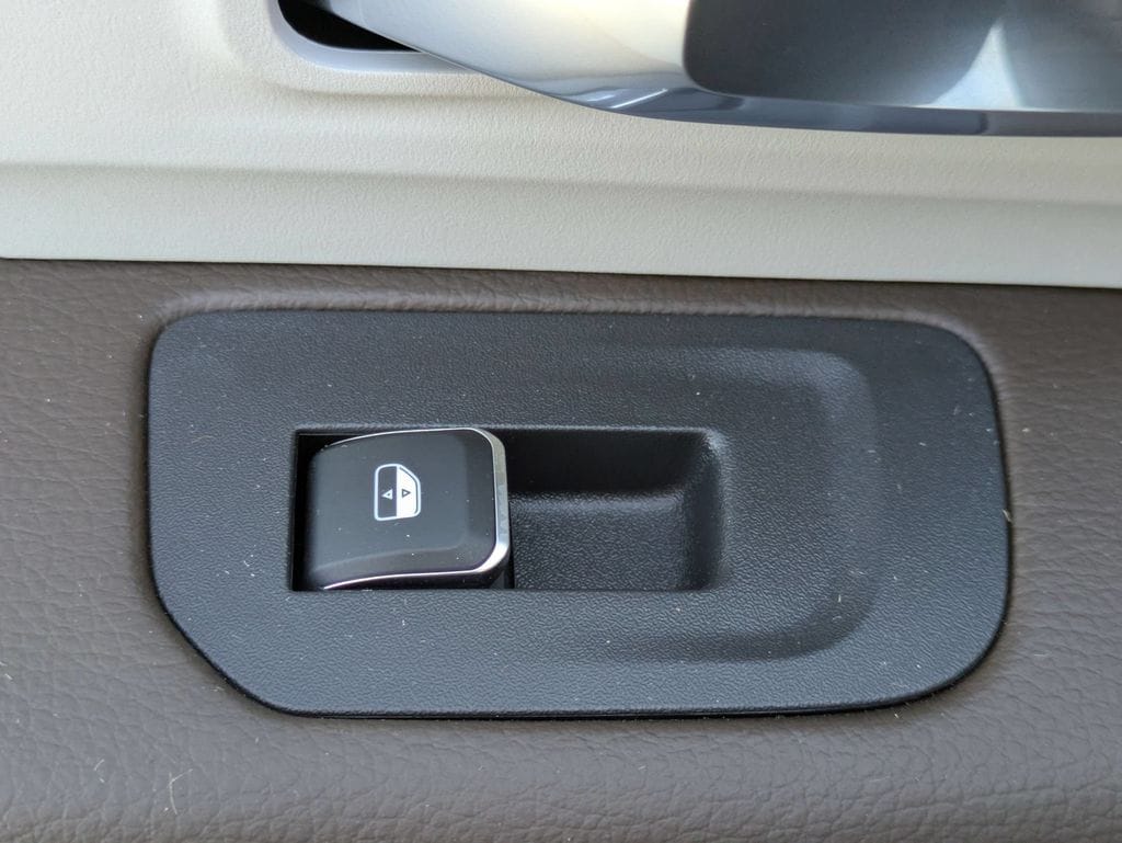 2026 RAM 2500 Laramie - Photo 27