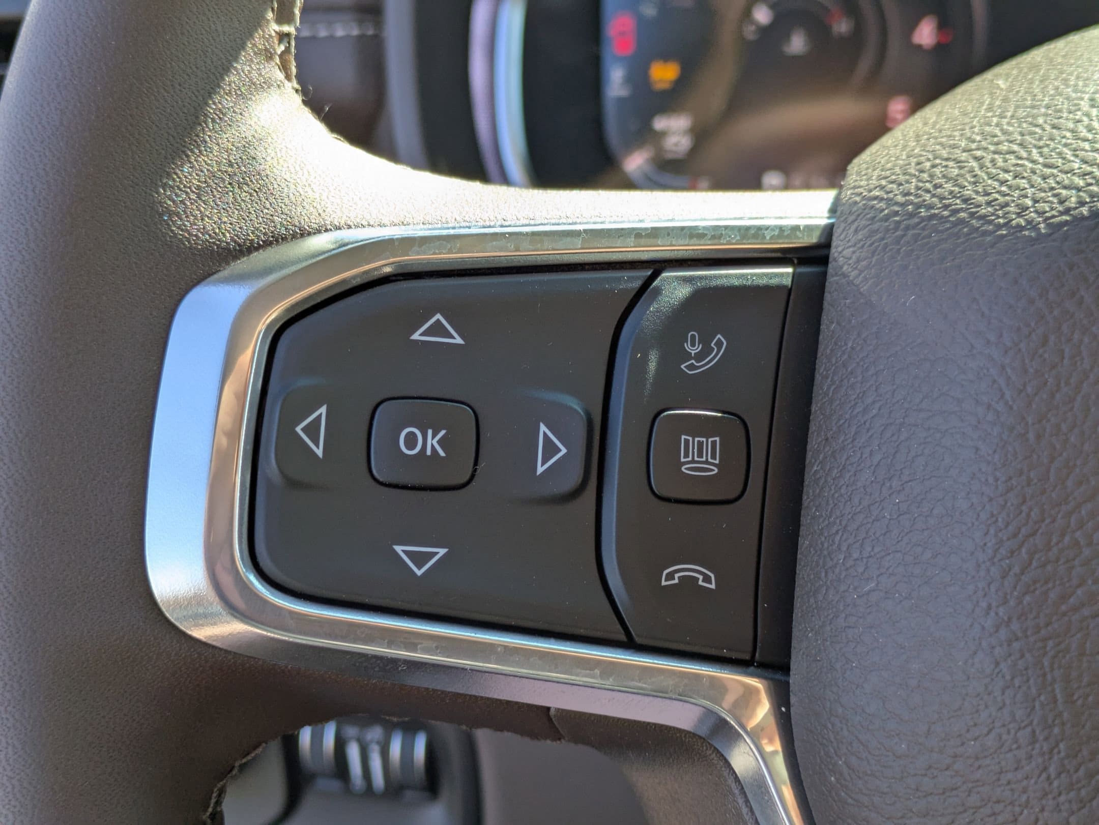 2026 RAM 2500 Laramie - Photo 16