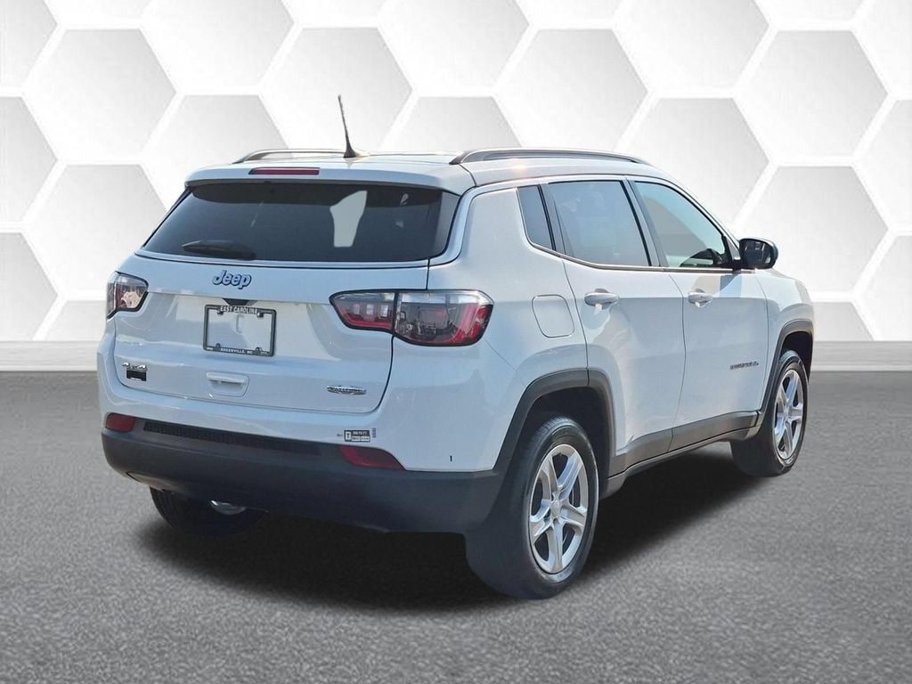 Used 2023 Jeep Compass Latitude SUV