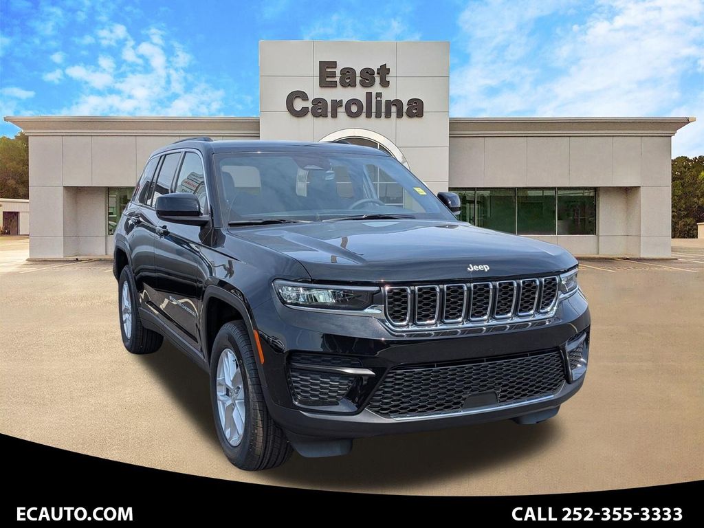 2026 Jeep Grand Cherokee Laredo Sport Utility