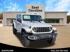 2026 Jeep Gladiator Sahara Pickup