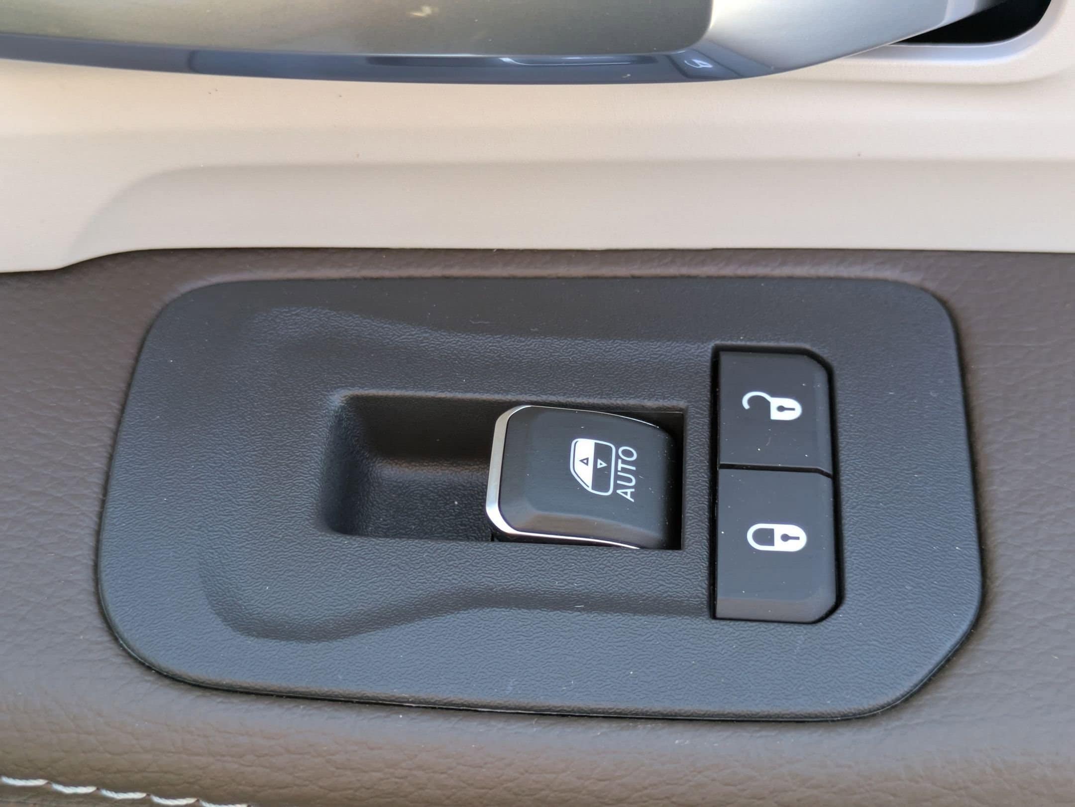 2026 RAM 2500 Laramie - Photo 35