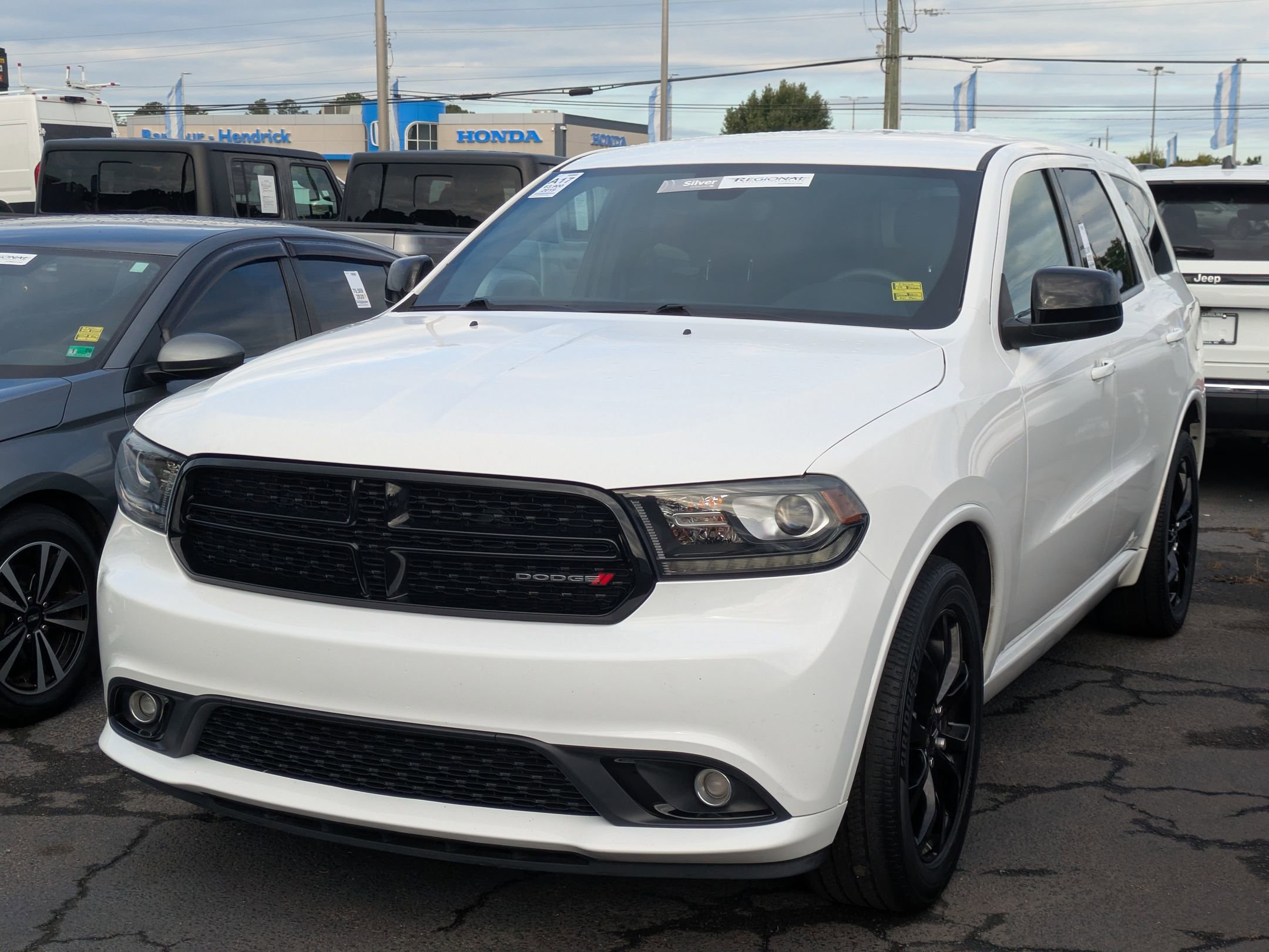 2019 Dodge Durango SXT Plus photo 2