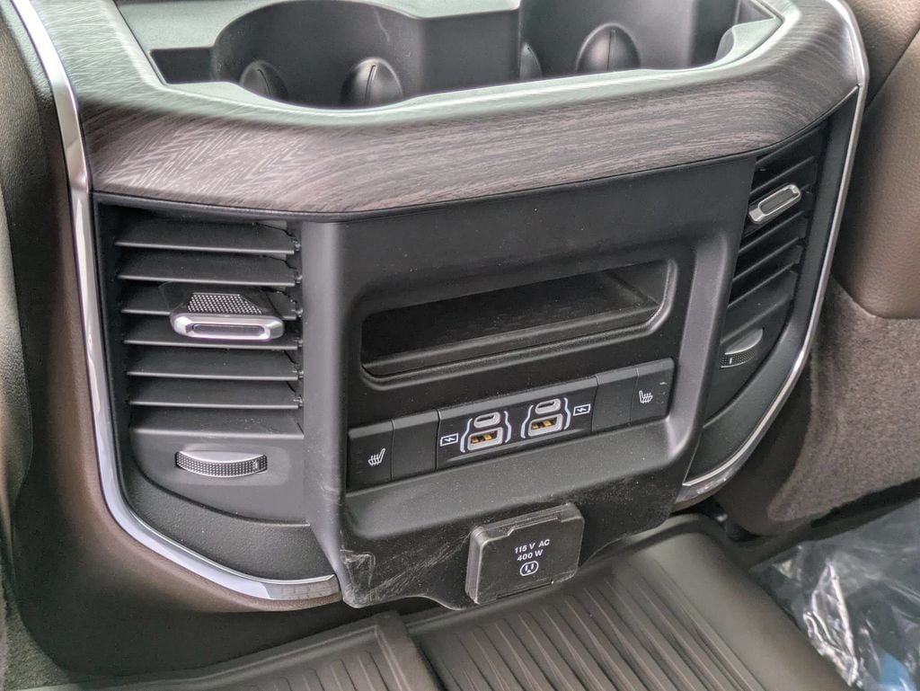2026 RAM 2500 Laramie - Photo 24