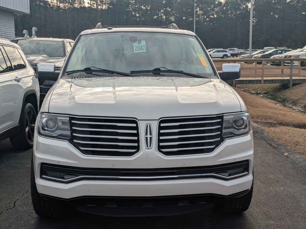 Used 2017 Lincoln Navigator Reserve SUV