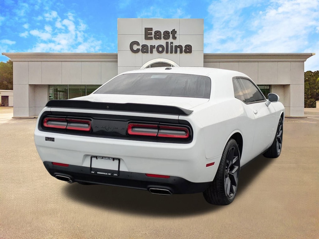Used 2022 Dodge Challenger SXT Coupe