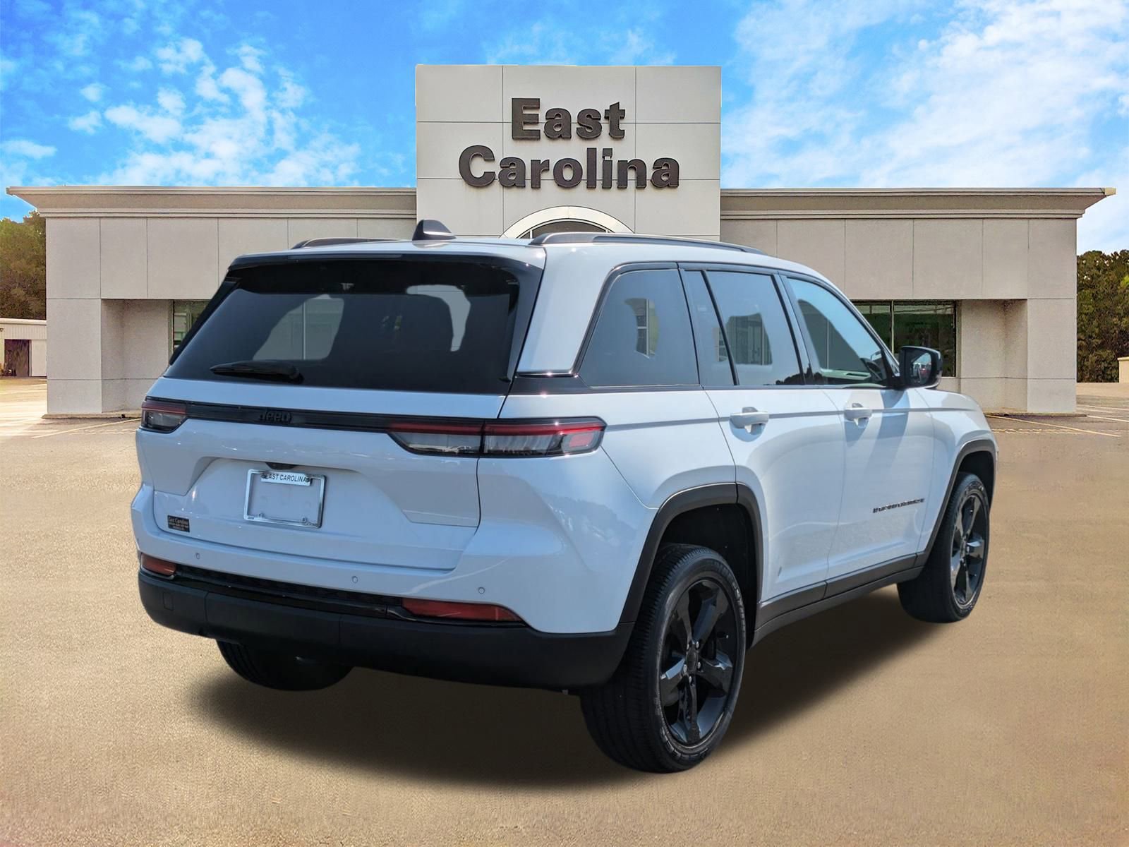 2024 Jeep Grand Cherokee Altitude X photo 3