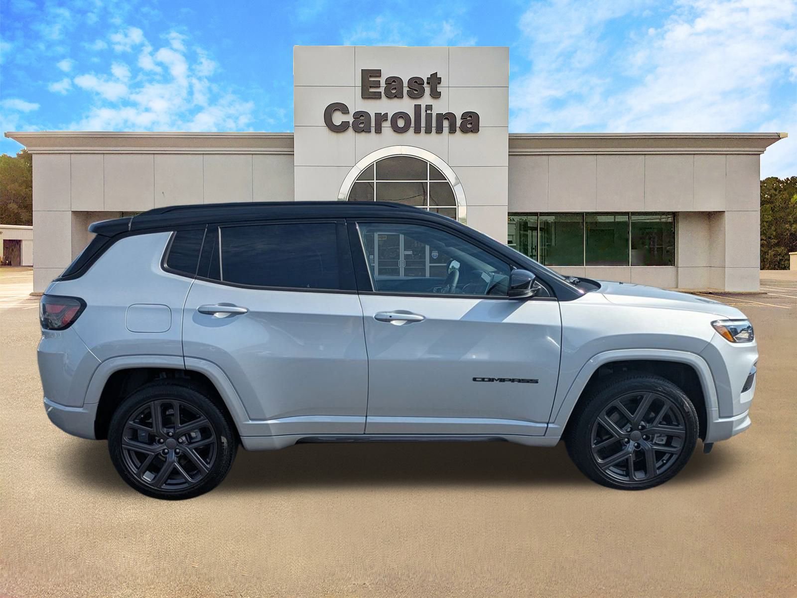 2024 Jeep Compass Limited photo 2