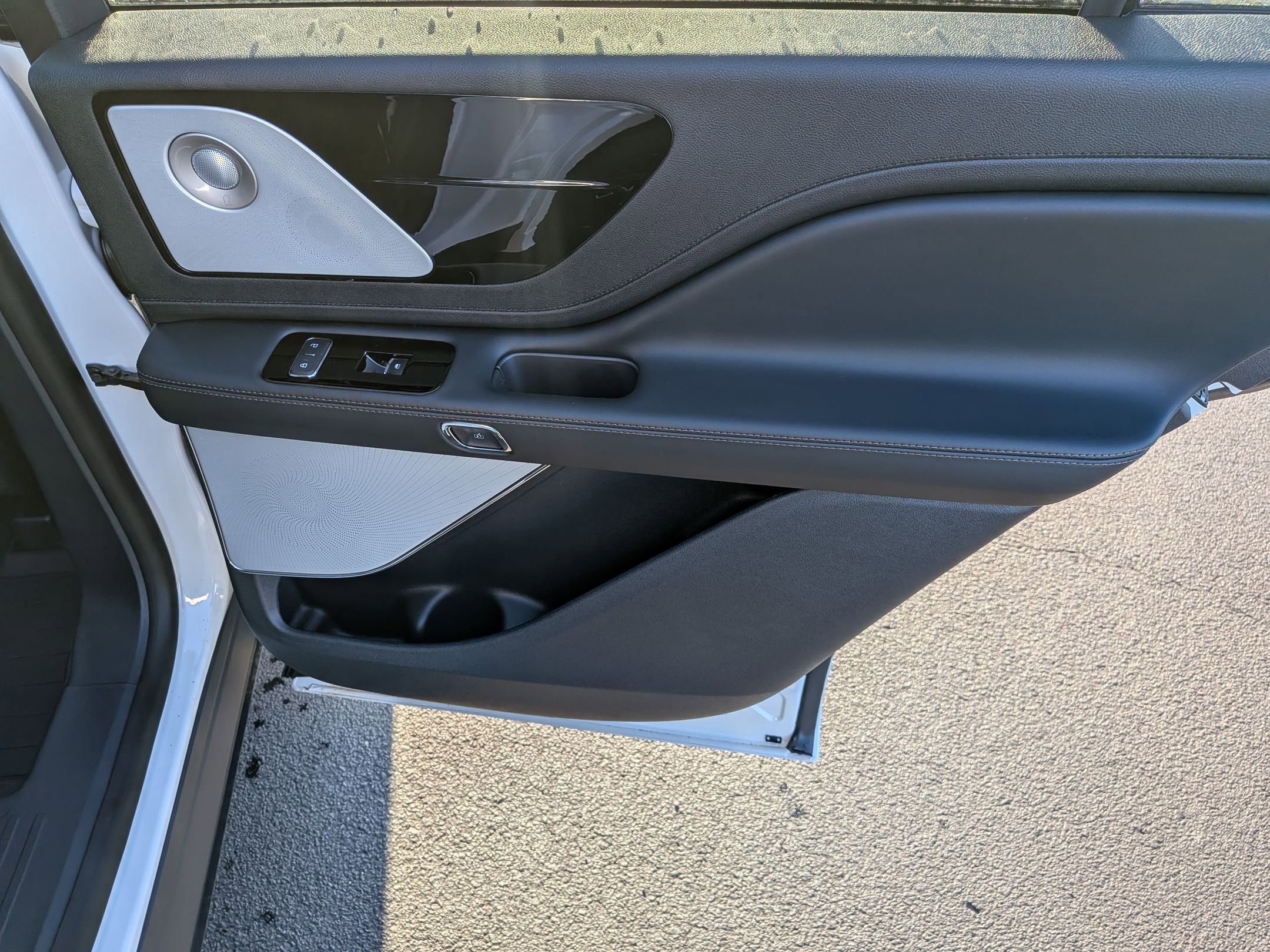 2026 Lincoln Aviator Reserve - Photo 28