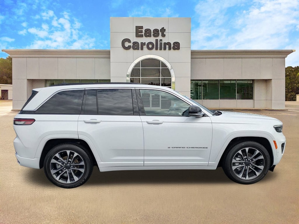 Used 2025 Jeep Grand Cherokee Overland SUV