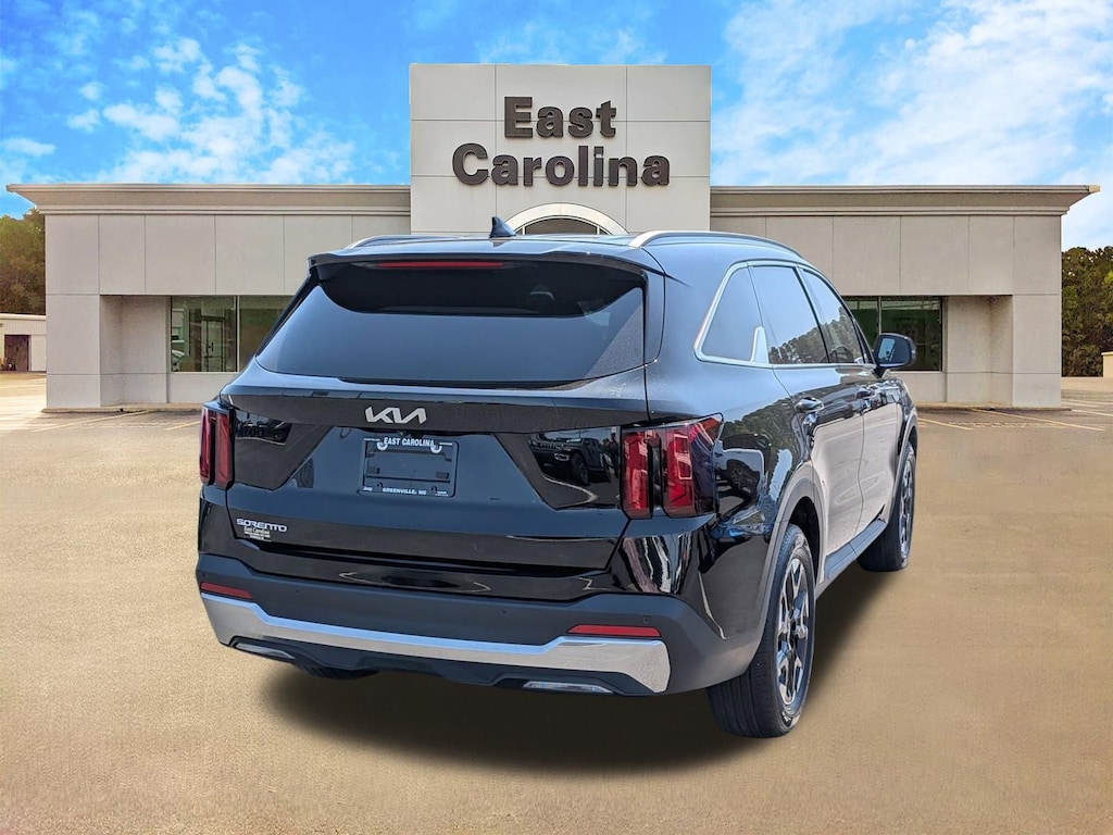 Used 2025 Kia Sorento S SUV