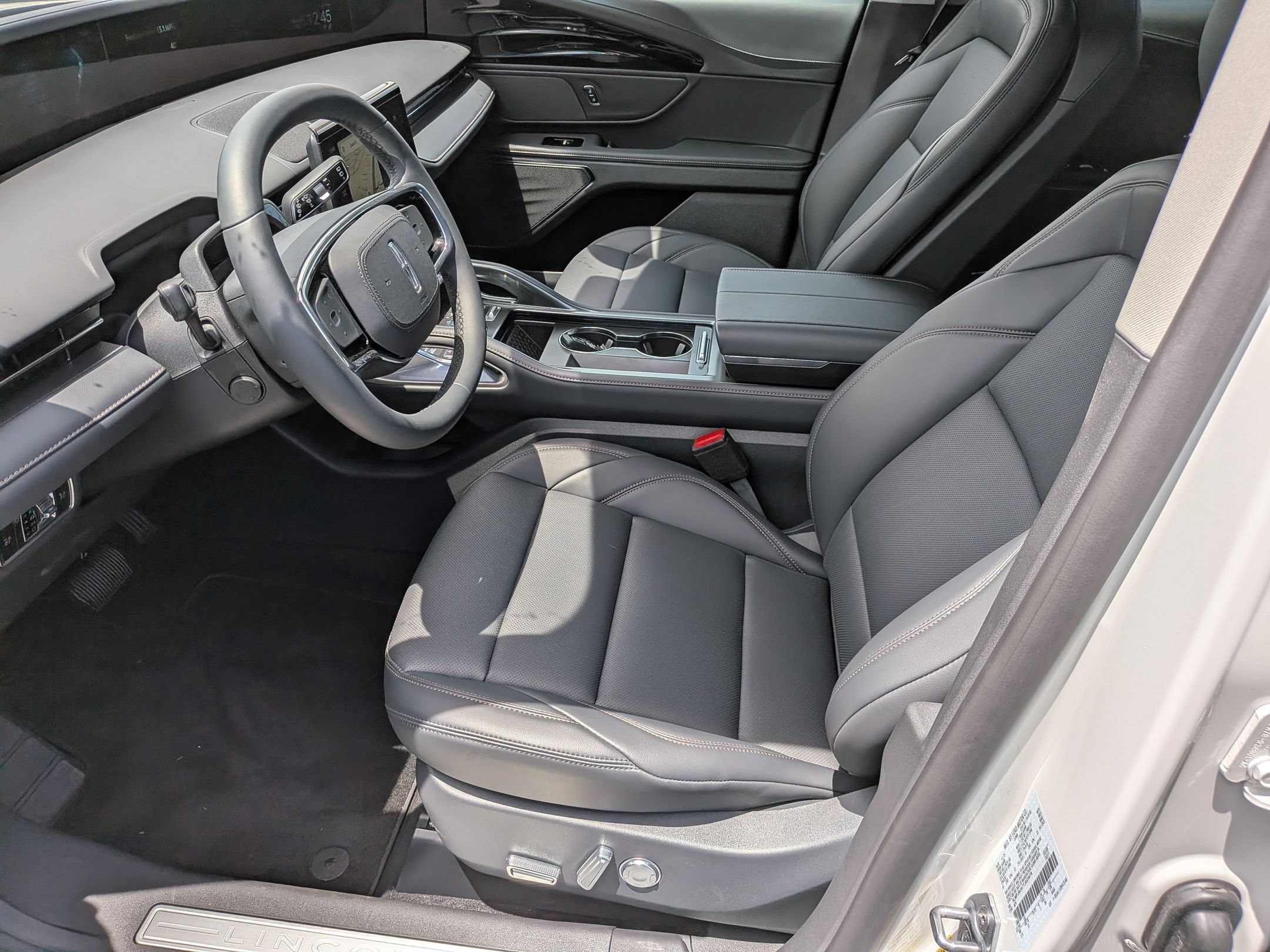 2026 Lincoln Nautilus Premiere - Photo 12