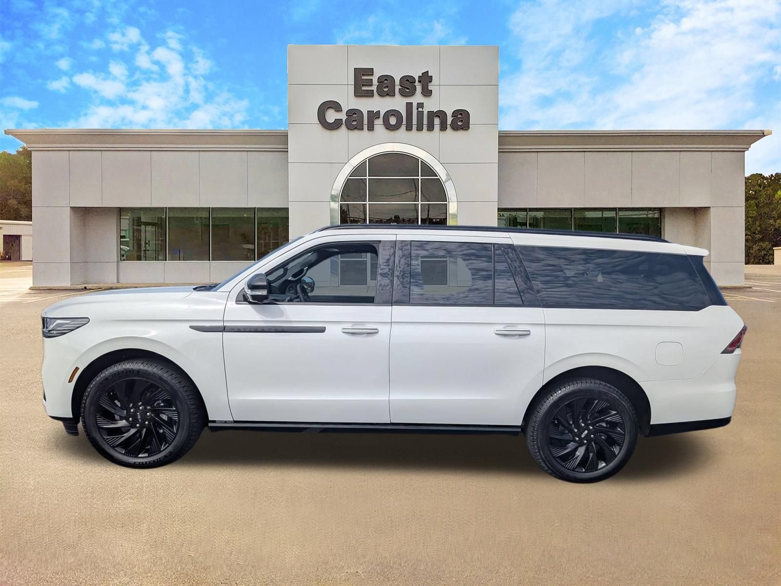 2026 Lincoln Navigator Reserve L - Photo 6