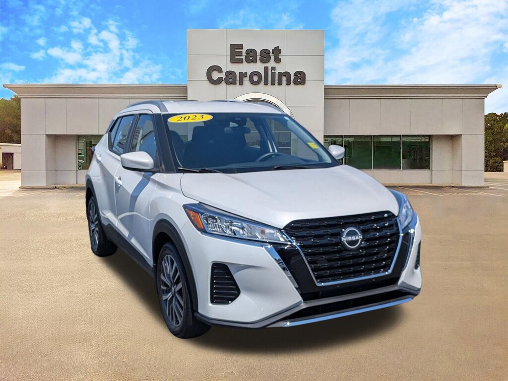 Used 2023 Nissan Kicks SV SUV