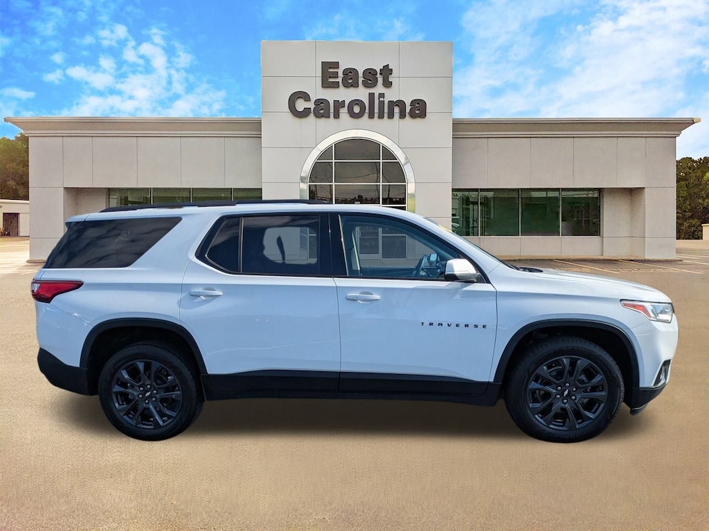 Used 2021 Chevrolet Traverse RS SUV