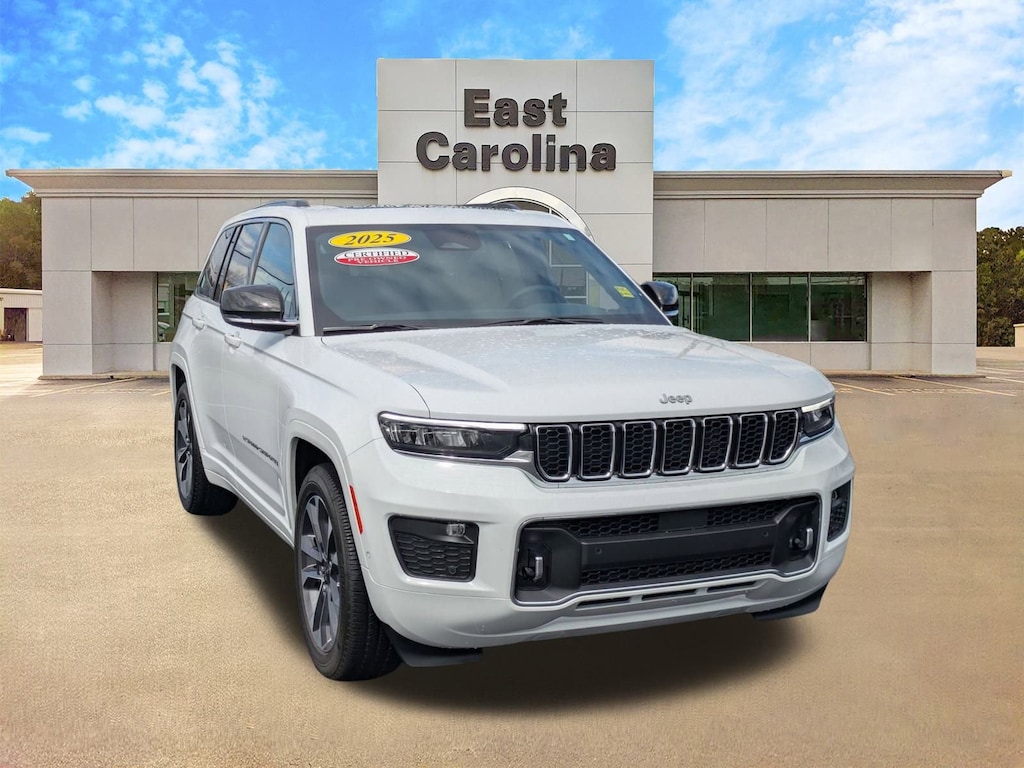 Used 2025 Jeep Grand Cherokee Overland SUV