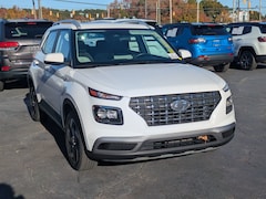 2024 Hyundai Venue SEL SUV