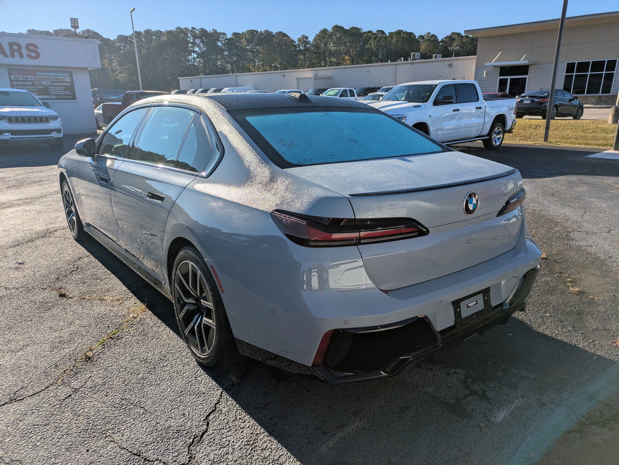 2023 Bmw 740i Sedan photo 4