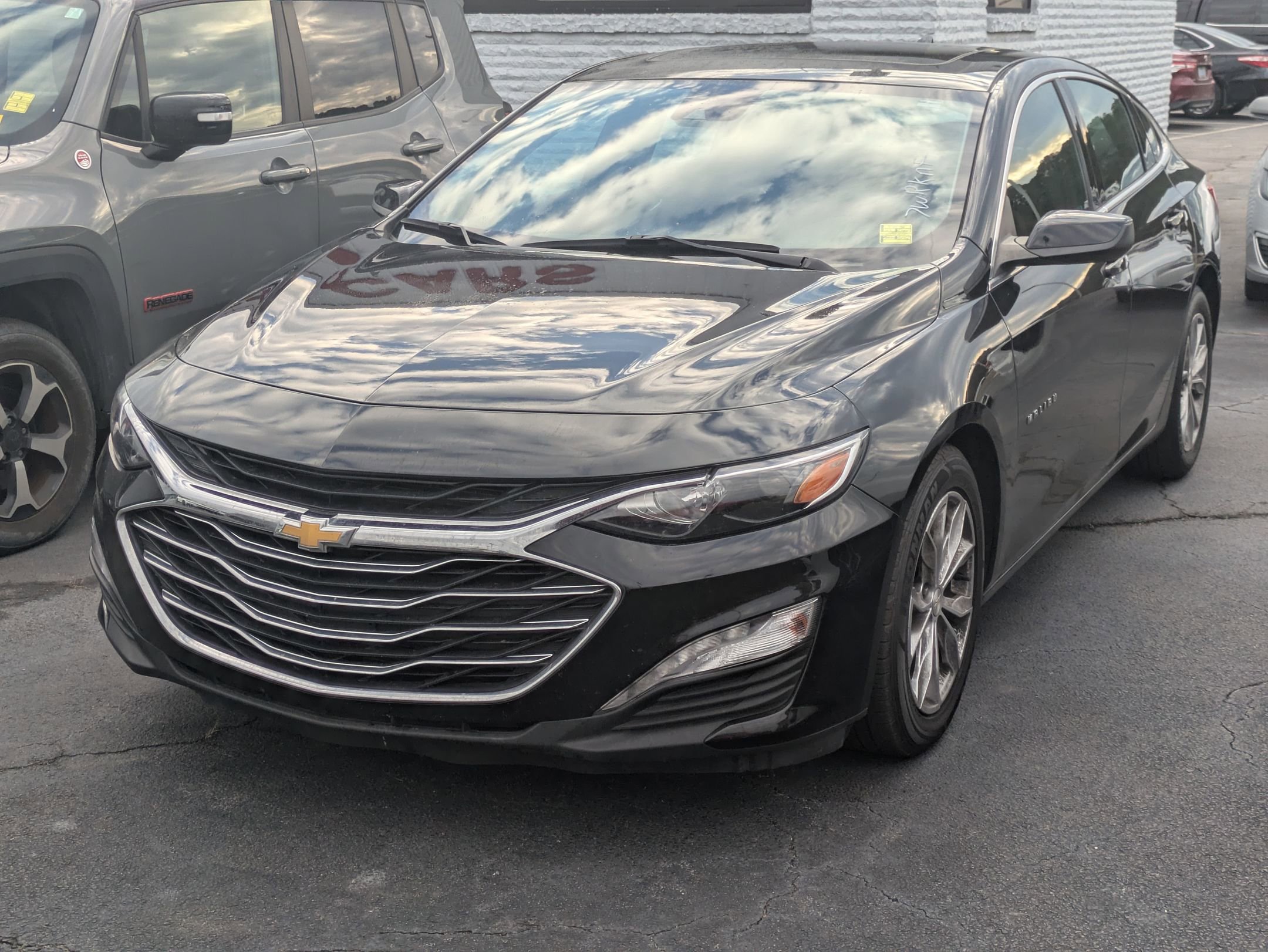 2023 Chevrolet Malibu 1LT photo 3