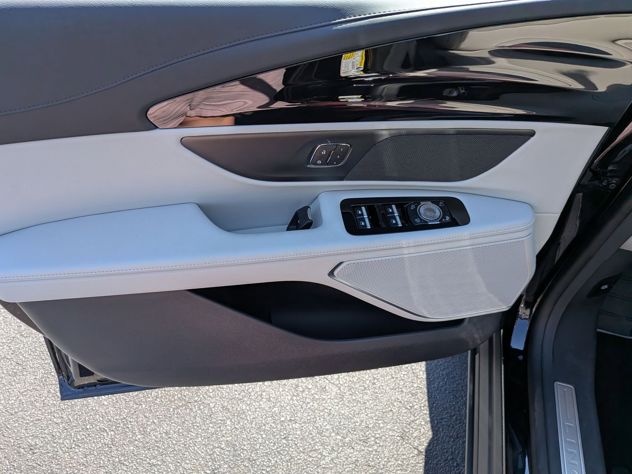 2026 Lincoln Nautilus Premiere - Photo 10