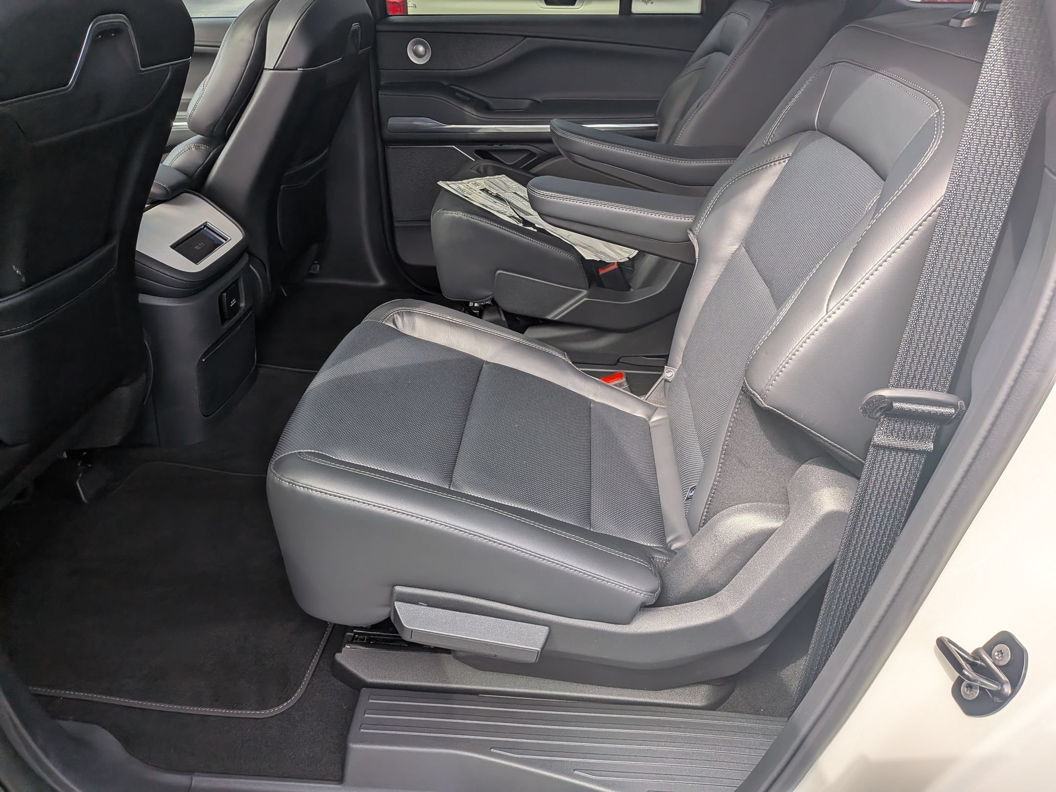 2026 Lincoln Navigator Reserve L - Photo 28