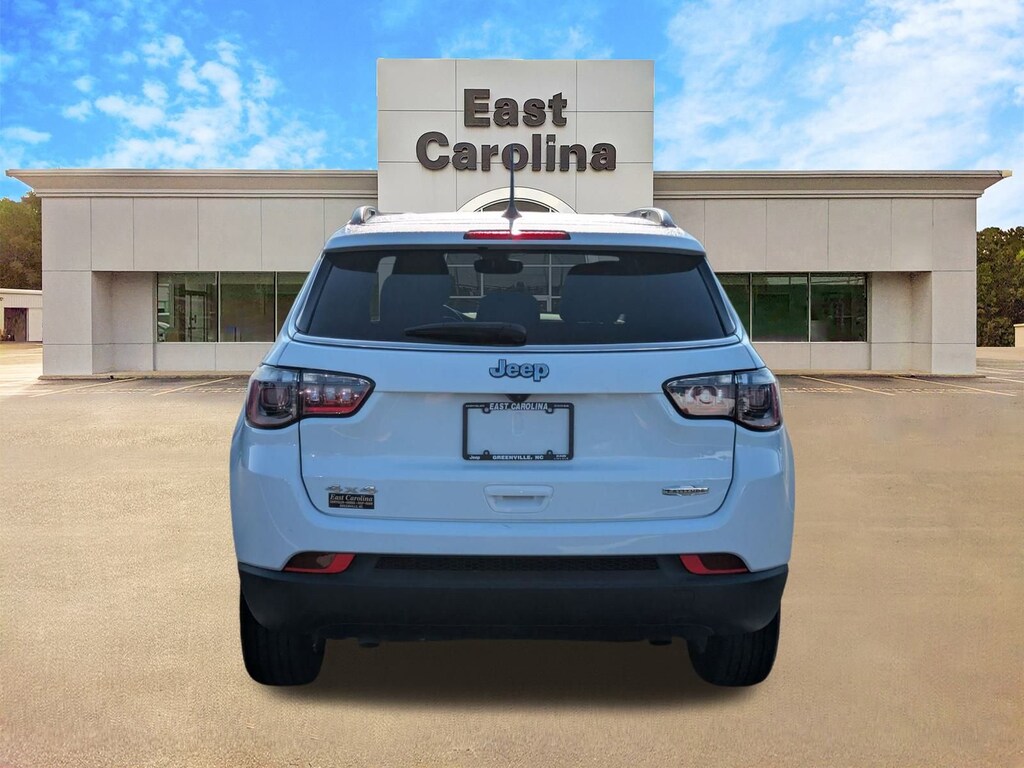 Used 2025 Jeep Compass Latitude SUV