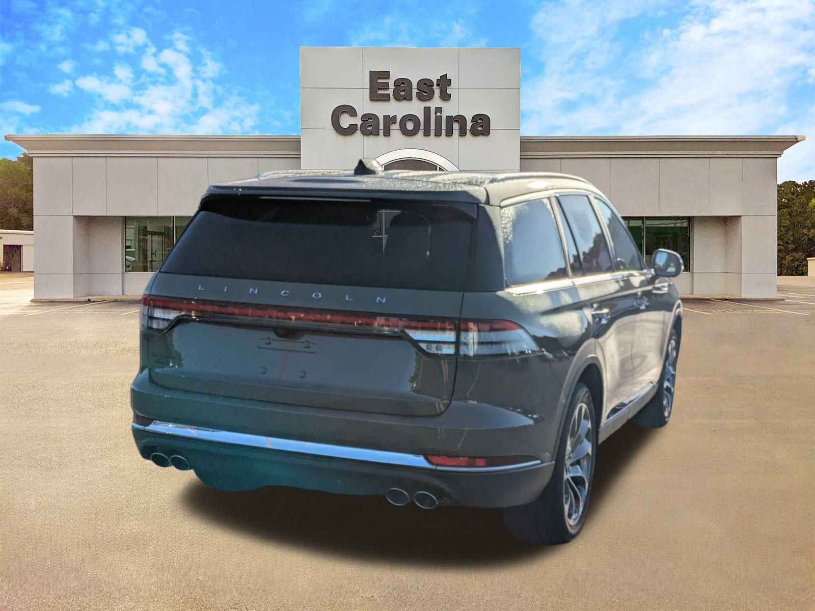 2025 Lincoln Aviator Premiere photo 3