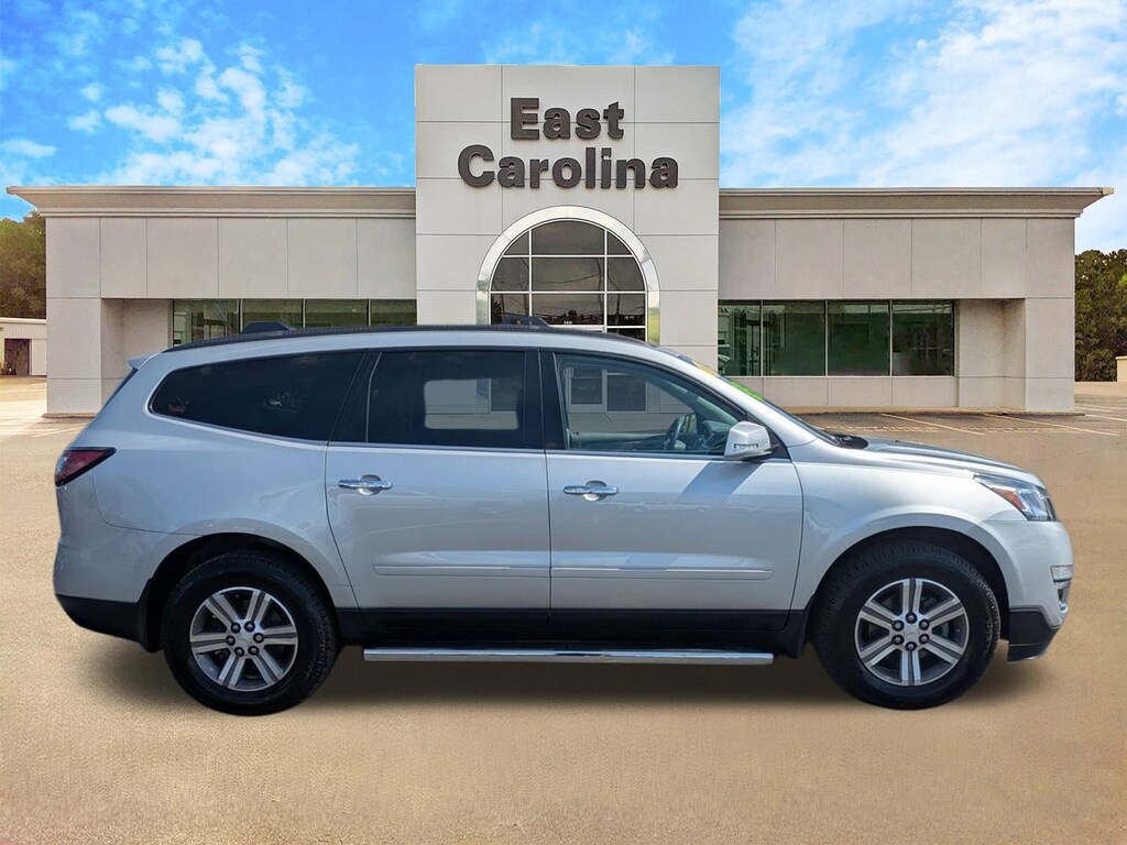 Used 2017 Chevrolet Traverse LT w/2LT SUV