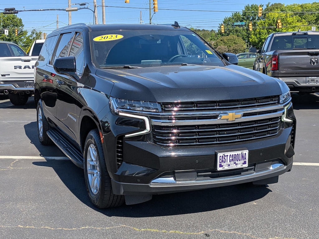 Used 2023 Chevrolet Suburban LT SUV