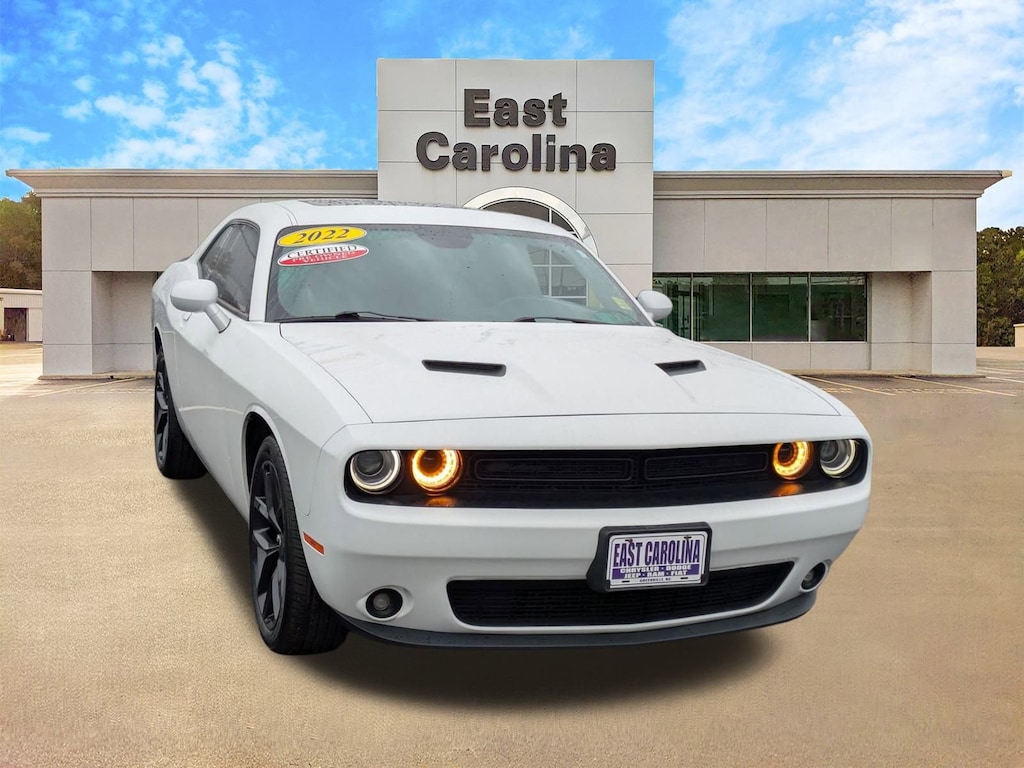 Used 2022 Dodge Challenger SXT Coupe