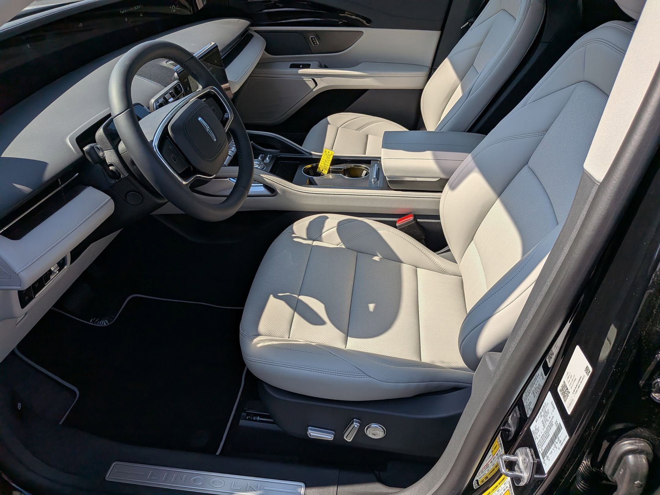 2026 Lincoln Nautilus Premiere - Photo 12