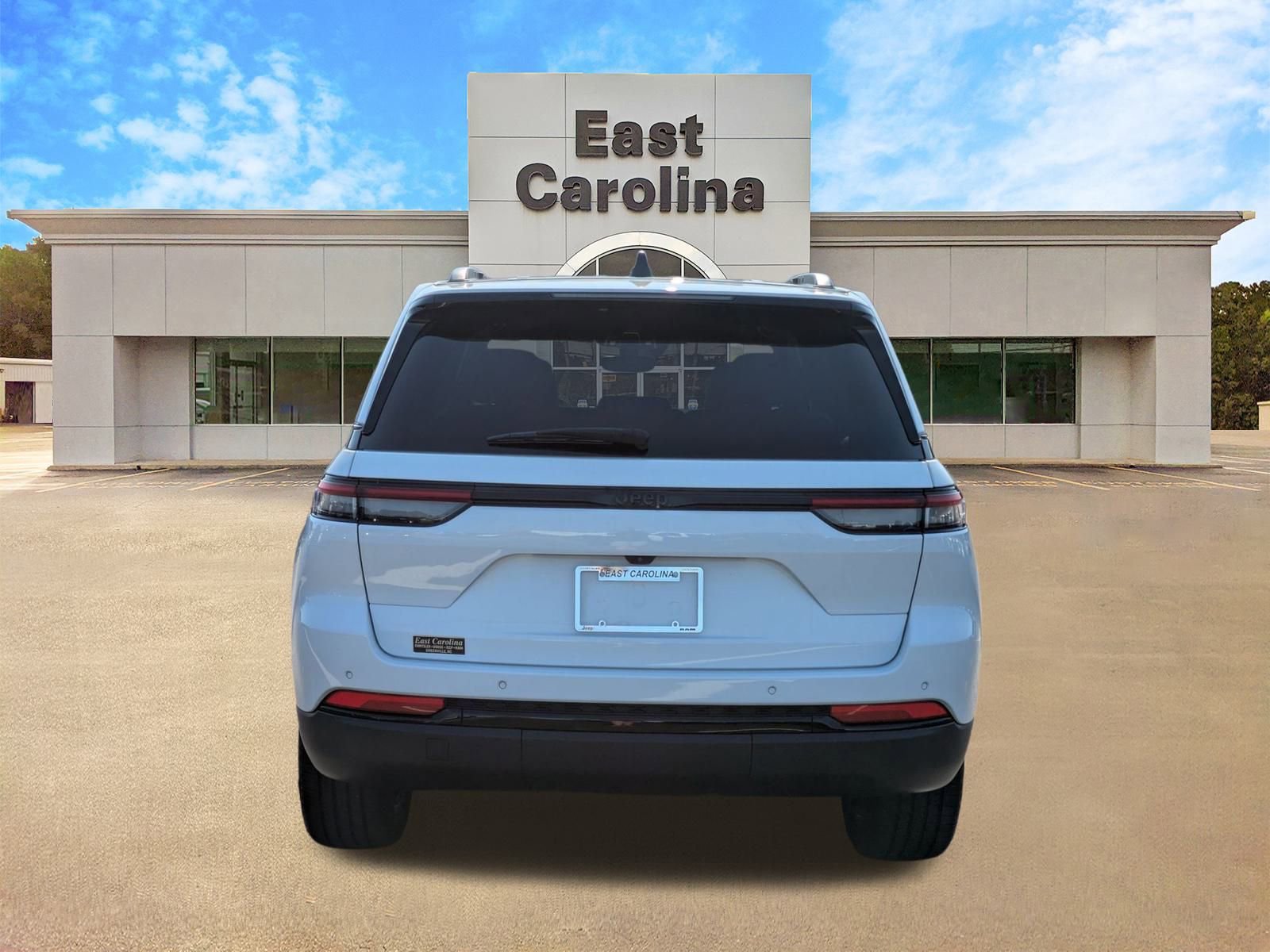 2024 Jeep Grand Cherokee Altitude X photo 4