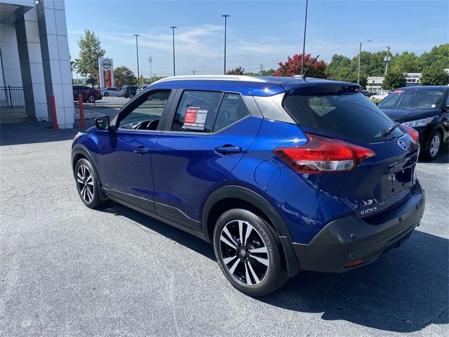 Used 2020 Nissan Kicks SV with VIN 3N1CP5CV0LL521176 for sale in Knoxville, TN