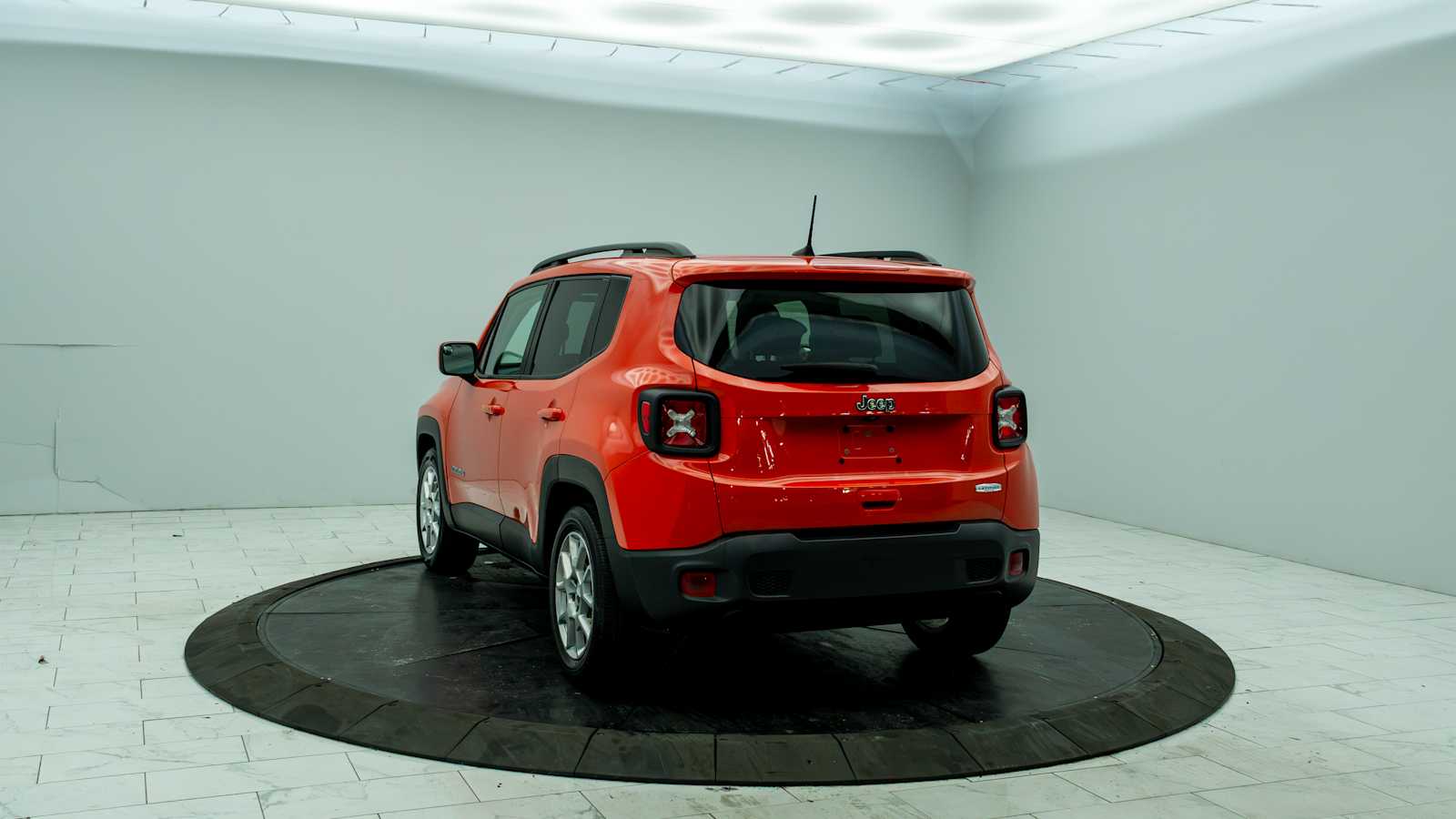 Certified 2020 Jeep Renegade Latitude with VIN ZACNJABB7LPL56917 for sale in Bronx, NY