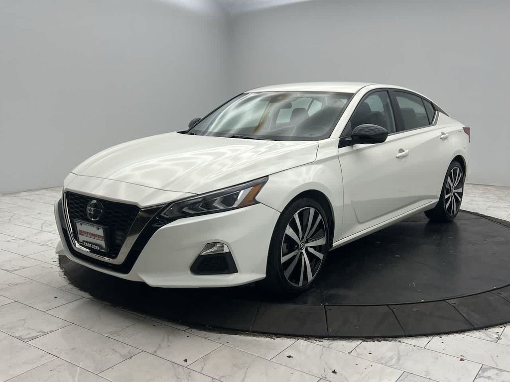 Used 2021 Nissan Altima 2.5 SR Sedan