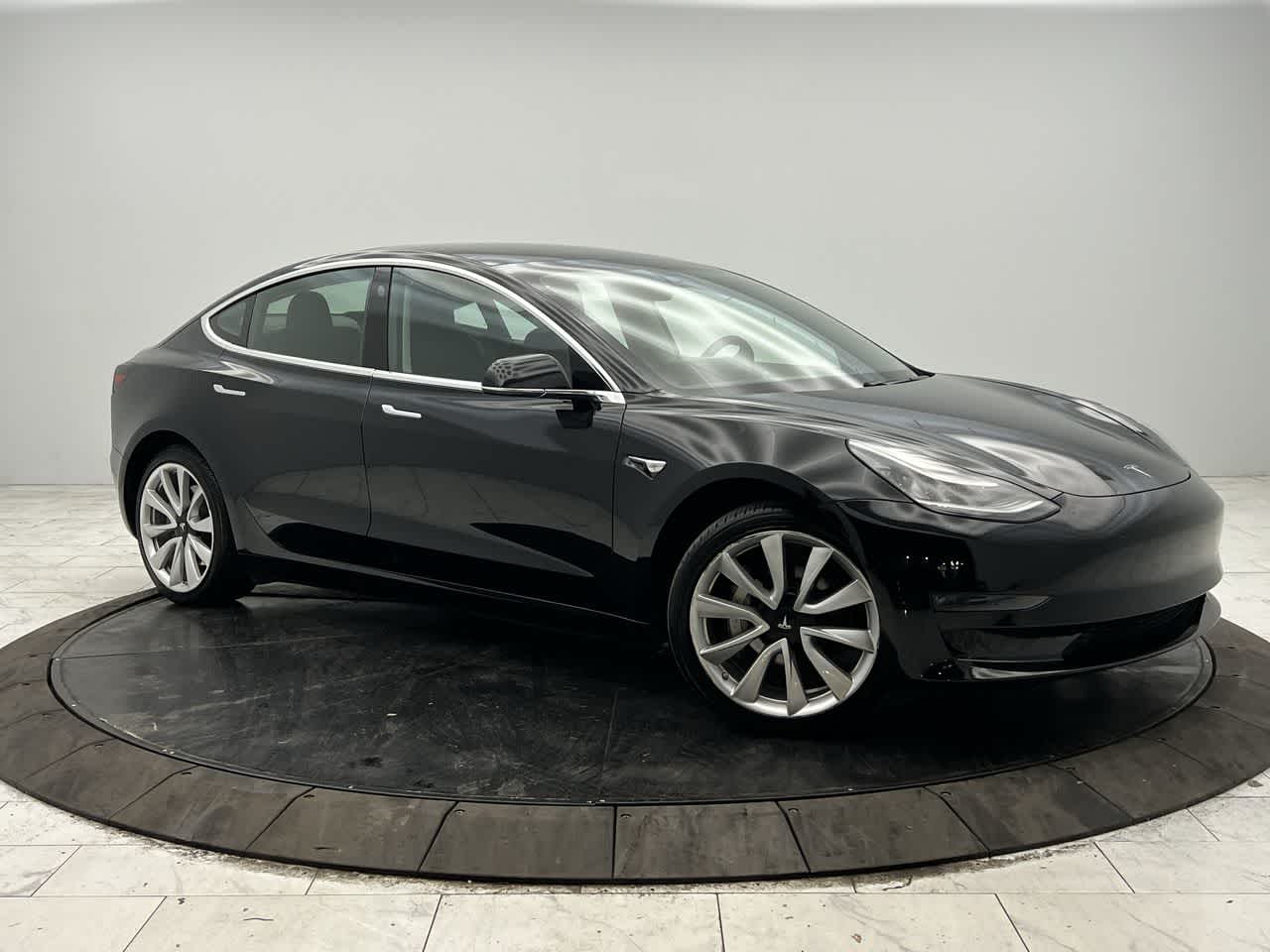 2019 Tesla Model 3 Base