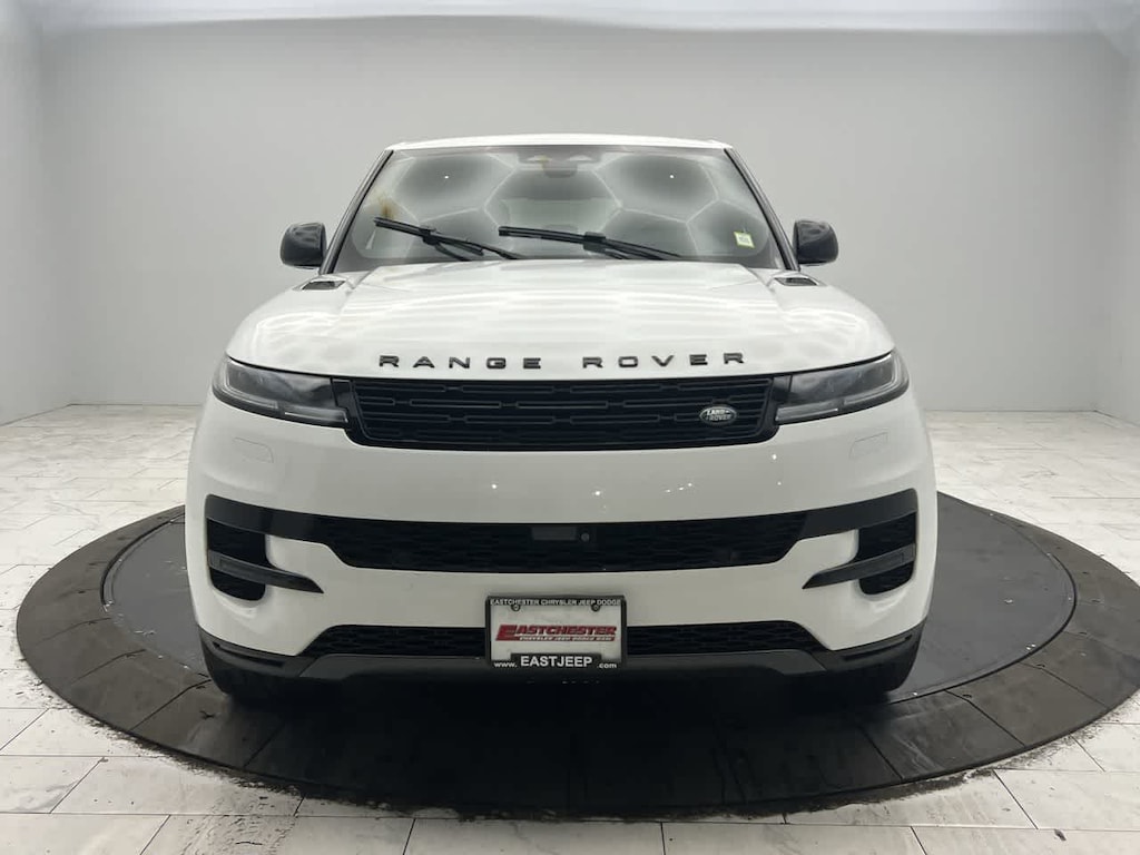 Used 2025 Land Rover Range Rover Sport SE P360