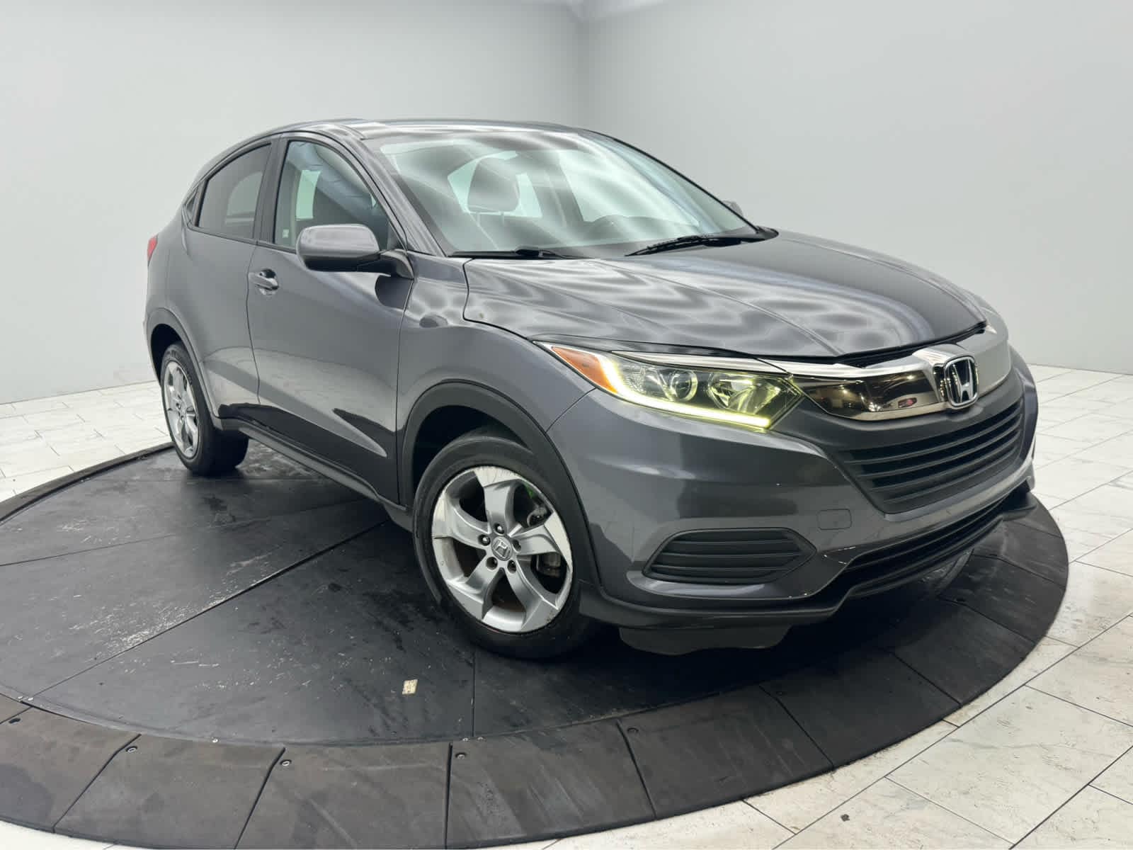 Used 2019 Honda HR-V LX with VIN 3CZRU6H35KG717791 for sale in Bronx, NY