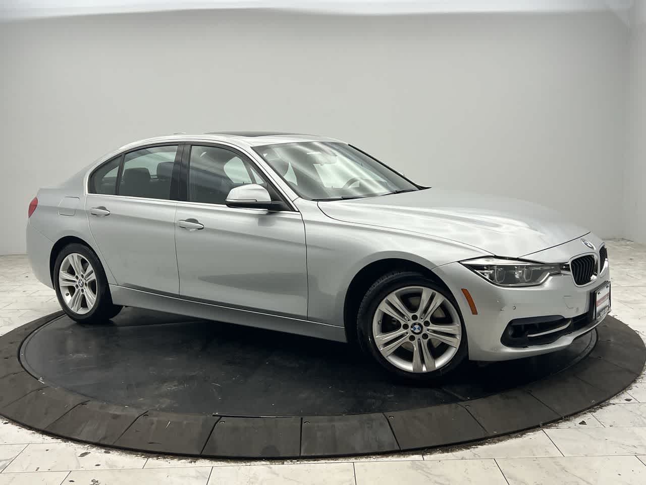 2017 BMW 3 Series 330i
