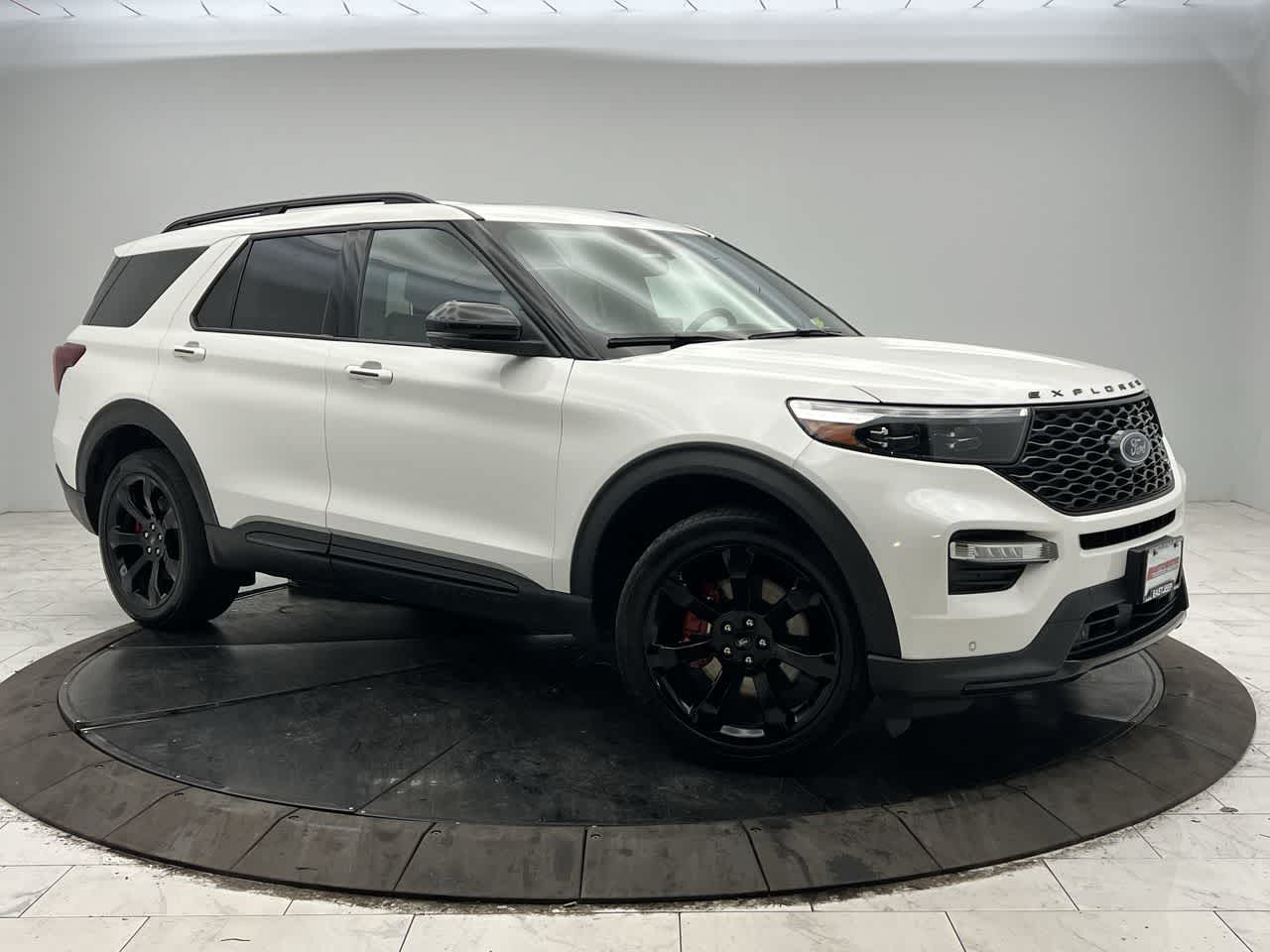 2021 Ford Explorer ST 4WD's photo