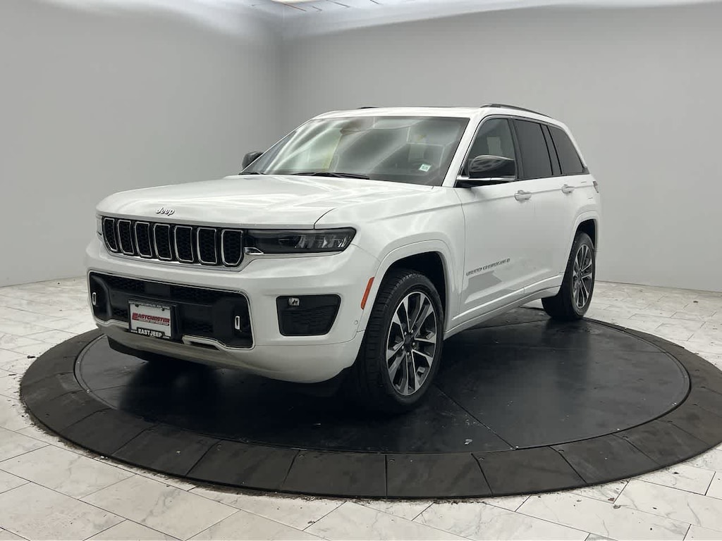 Certified 2022 Jeep Grand Cherokee Overland 4x4