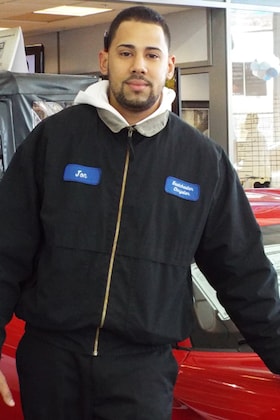 Staff member Johnathan Paulino from ID_3ab251e7520f