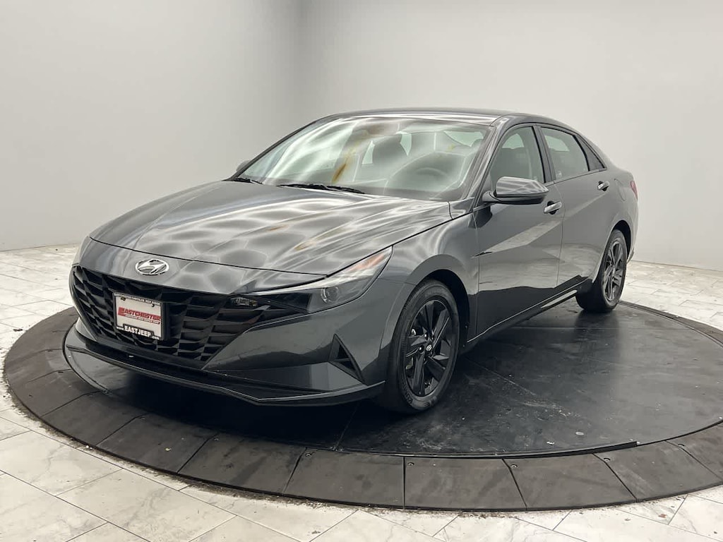 Used 2023 Hyundai Elantra SEL IVT