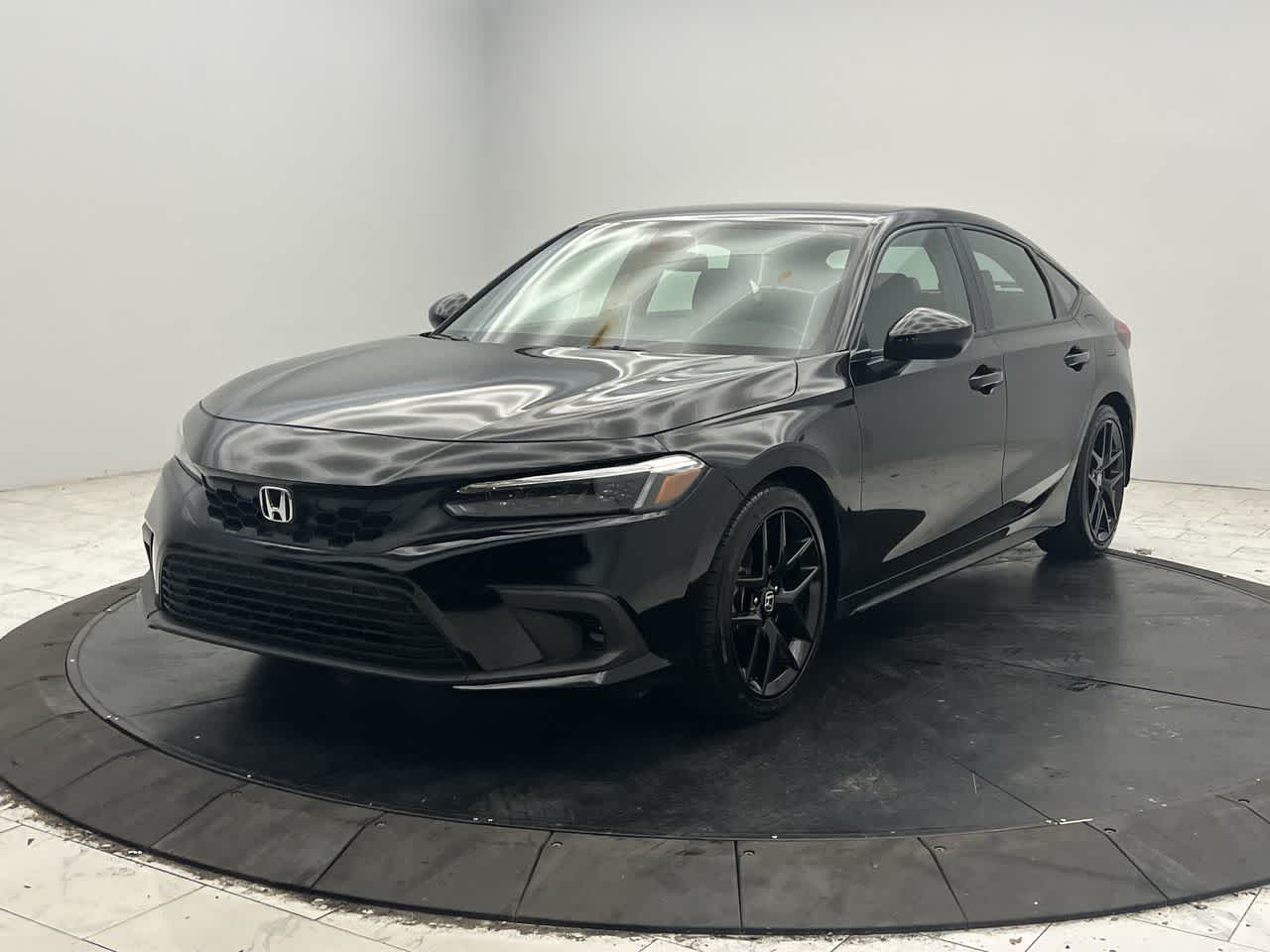 2024 Honda Civic Hatchback Sport photo 4