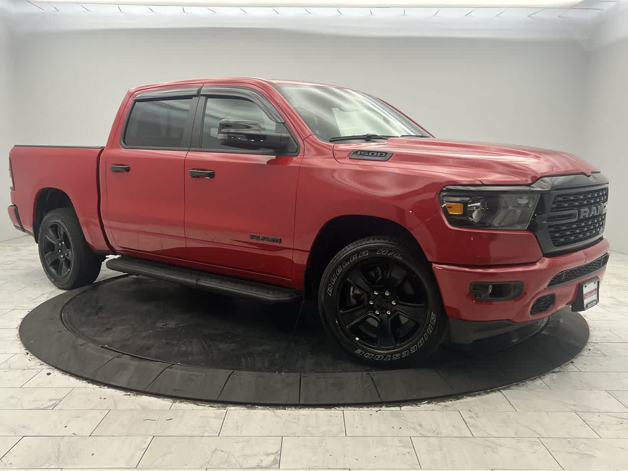 2023 RAM 1500 Big Horn/Lone Star 4x4 Crew Cab 5'7's photo