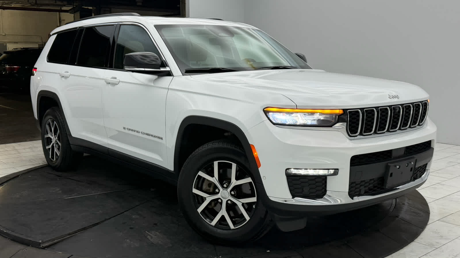 2025 Jeep Grand Cherokee L Limited 4x4