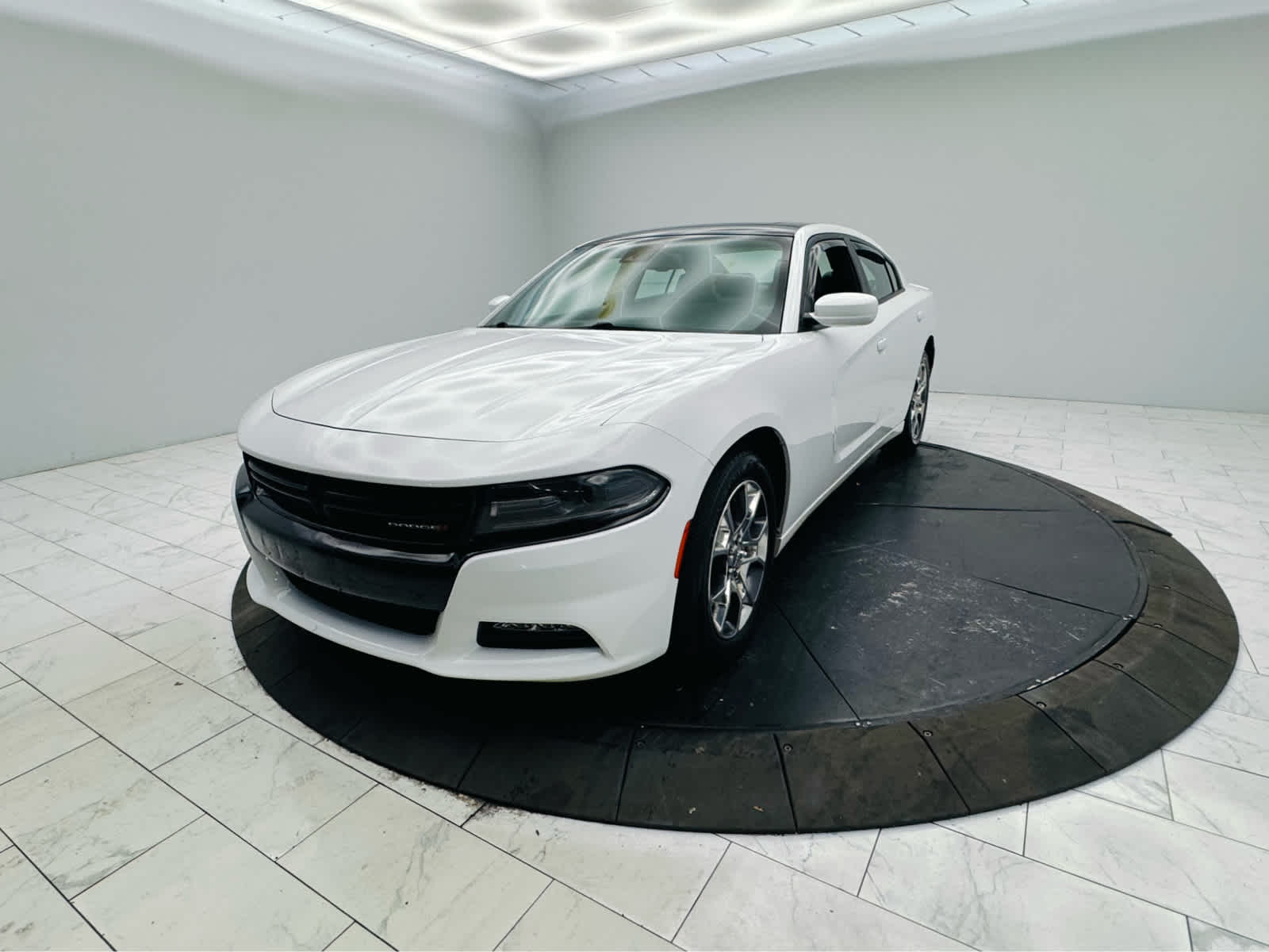Used 2015 Dodge Charger SXT Sdn AWD
