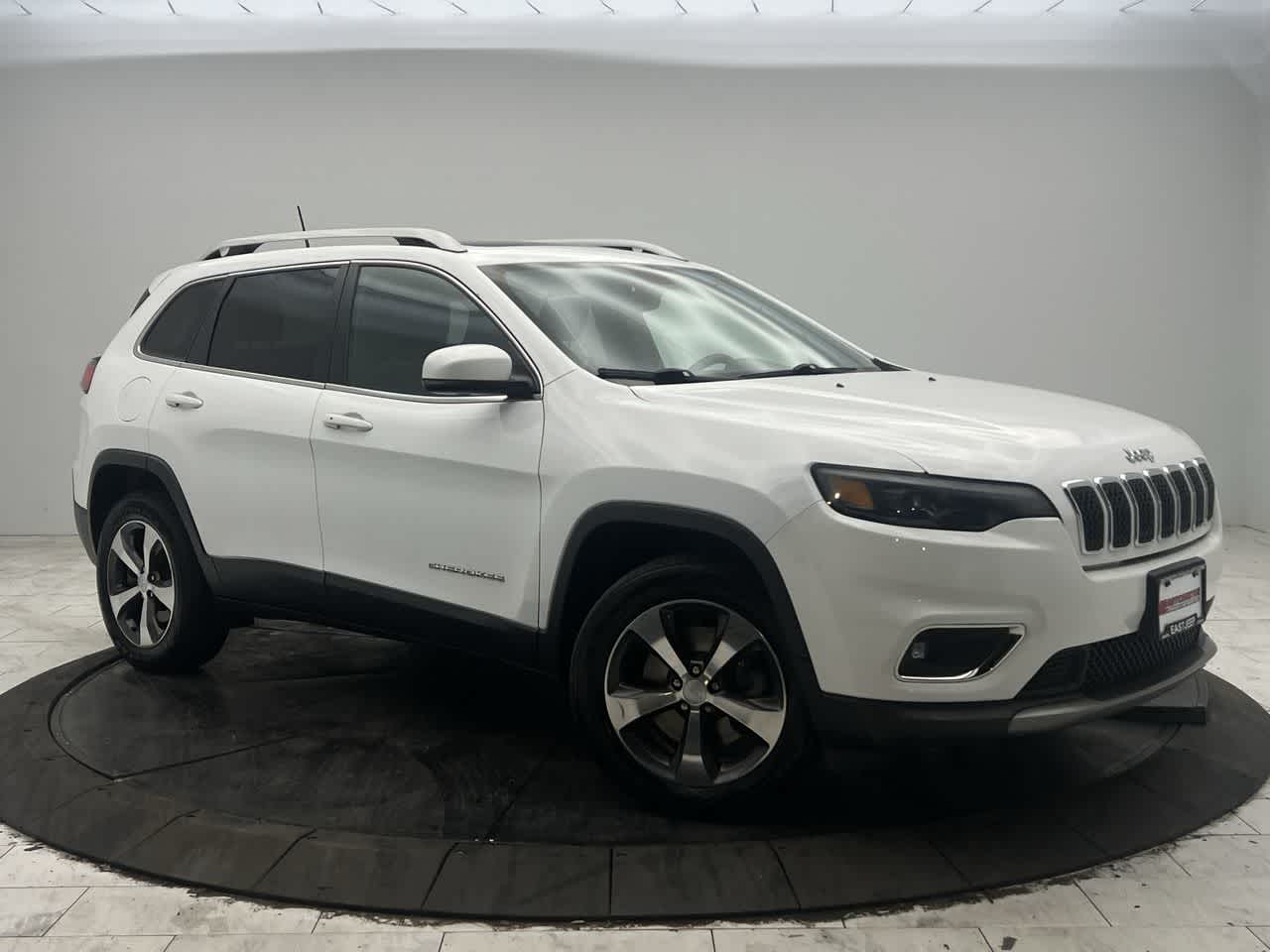 2019 Jeep Cherokee Limited 4X4's photo