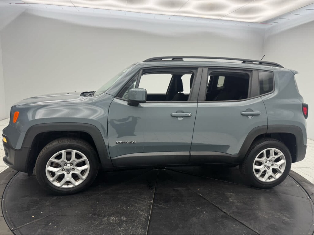 Used 2017 Jeep Renegade Latitude 4x4
